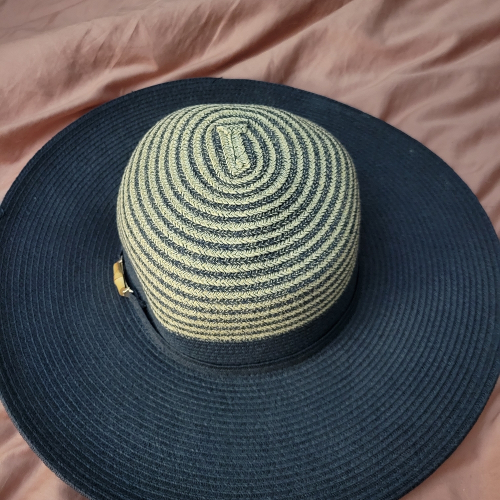 Navy and Tan Sun Hat